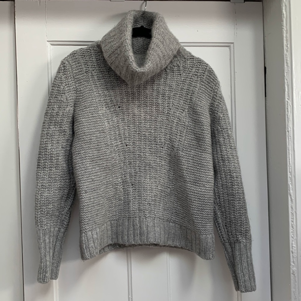 Grey Banana Republic Italian Yarn Sweater